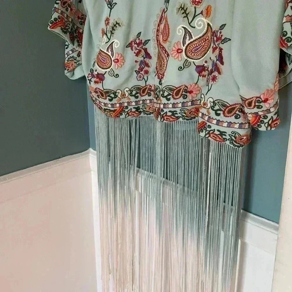 Zara TRF embroidered fringe teal short sleeve vest size s/m - Picture 7 of 8